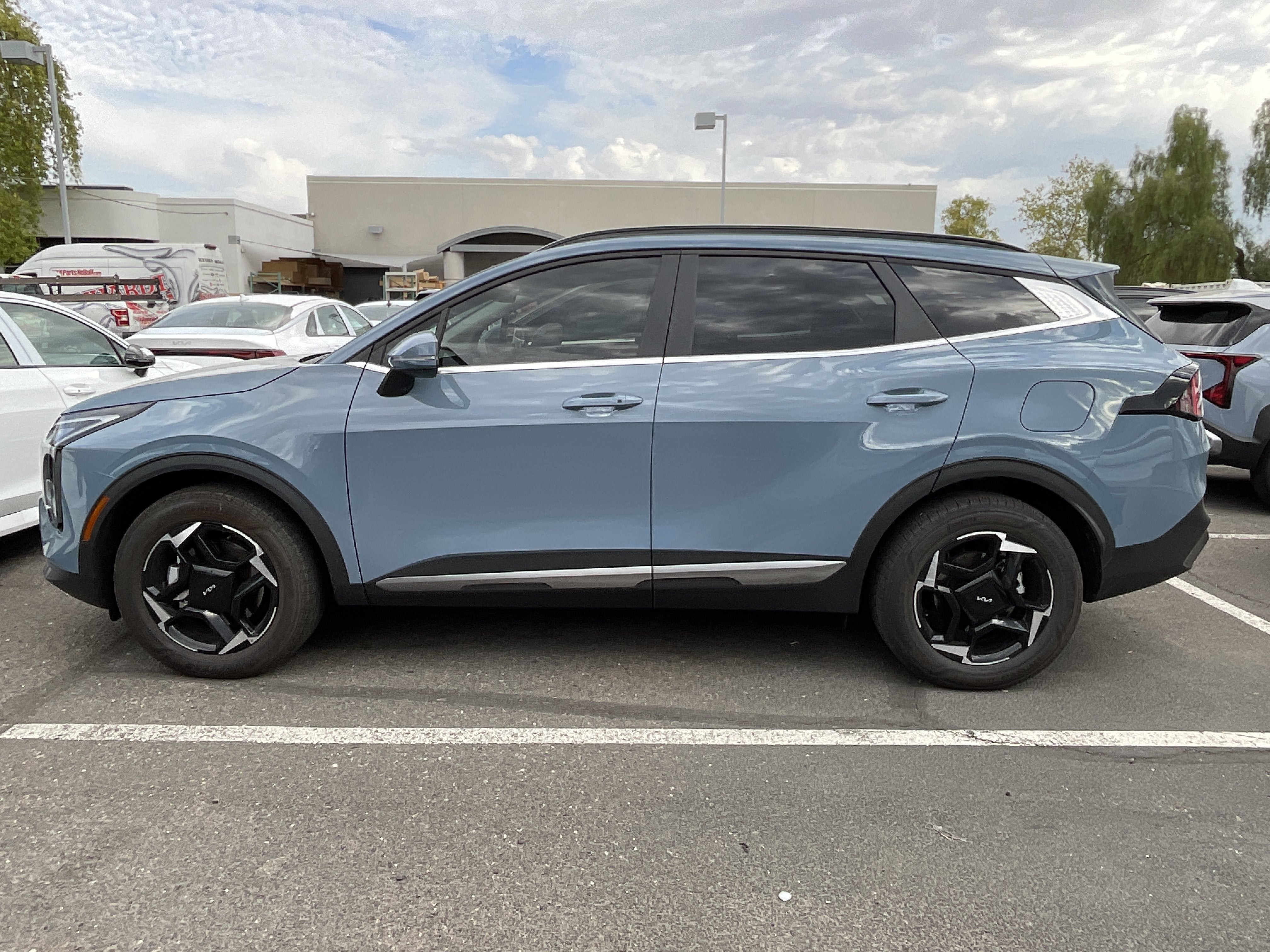 2026 Kia Sportage Hybrid EX
