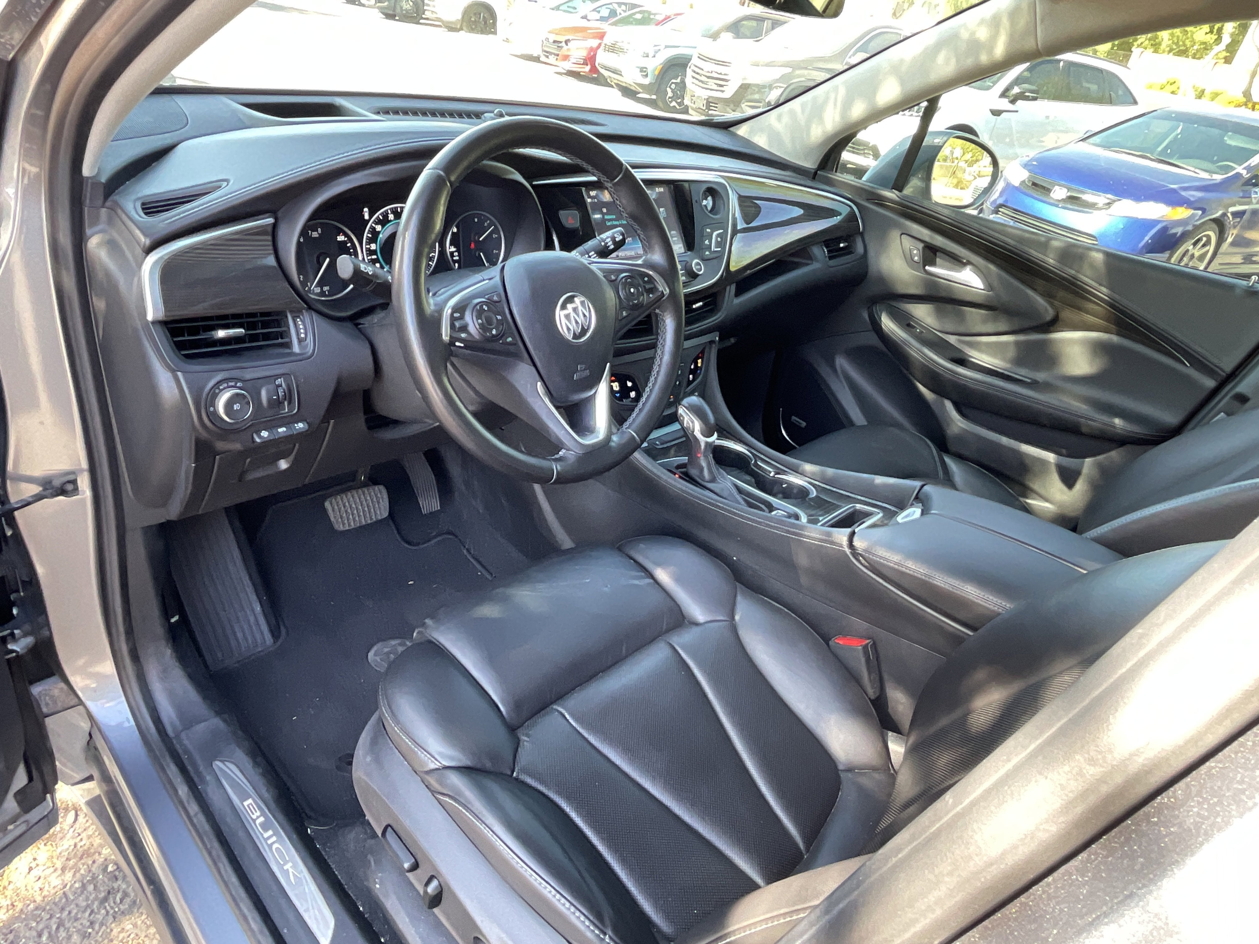 2020 Buick Envision Premium II* LOW MILES/ CLN CFAX