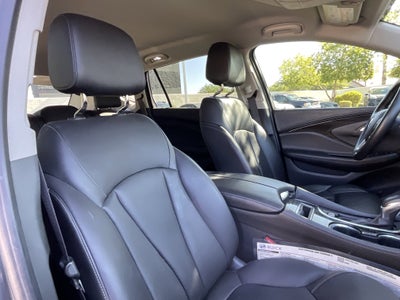 2020 Buick Envision Premium II* LOW MILES/ CLN CFAX