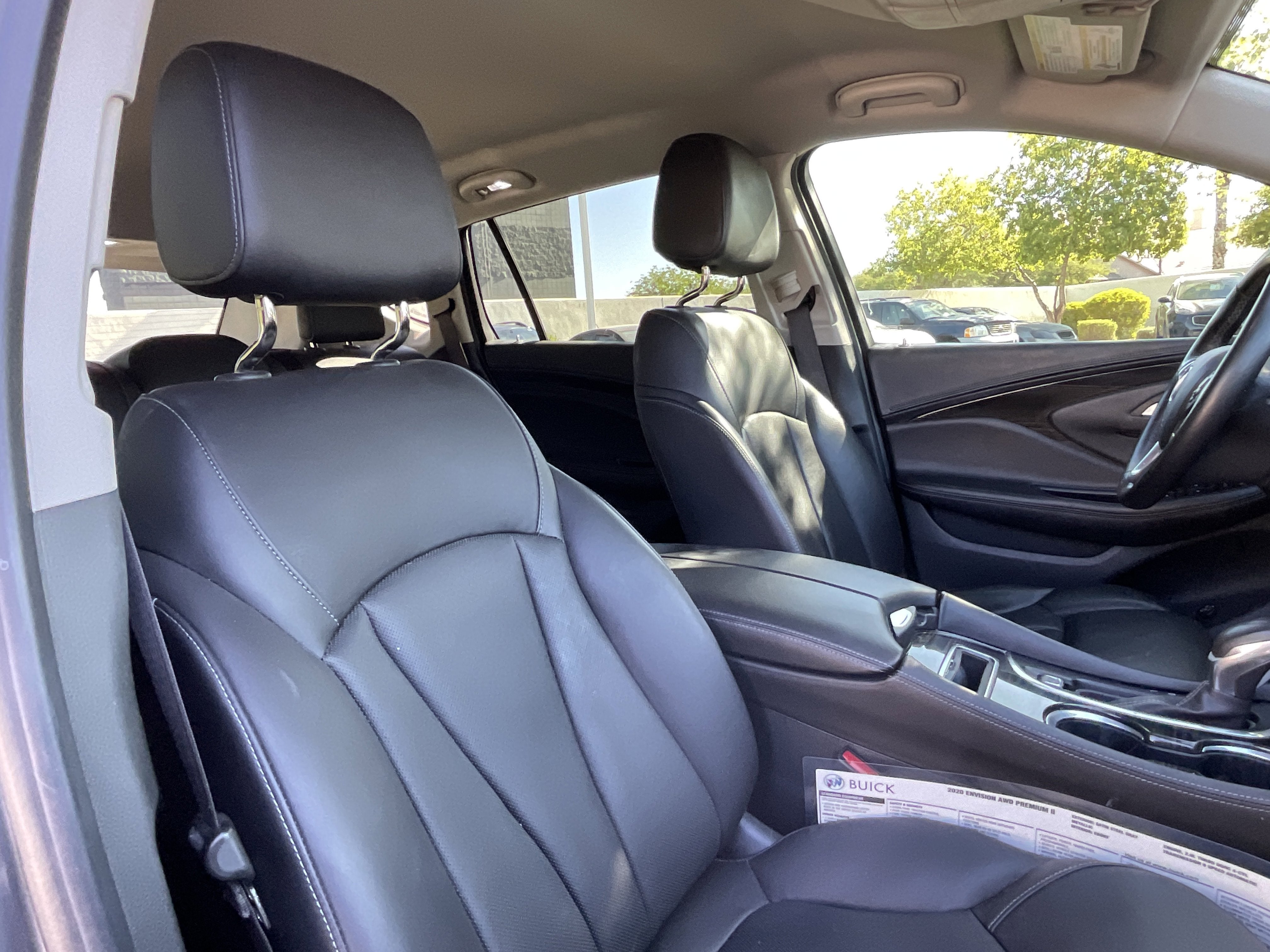 2020 Buick Envision Premium II* LOW MILES/ CLN CFAX