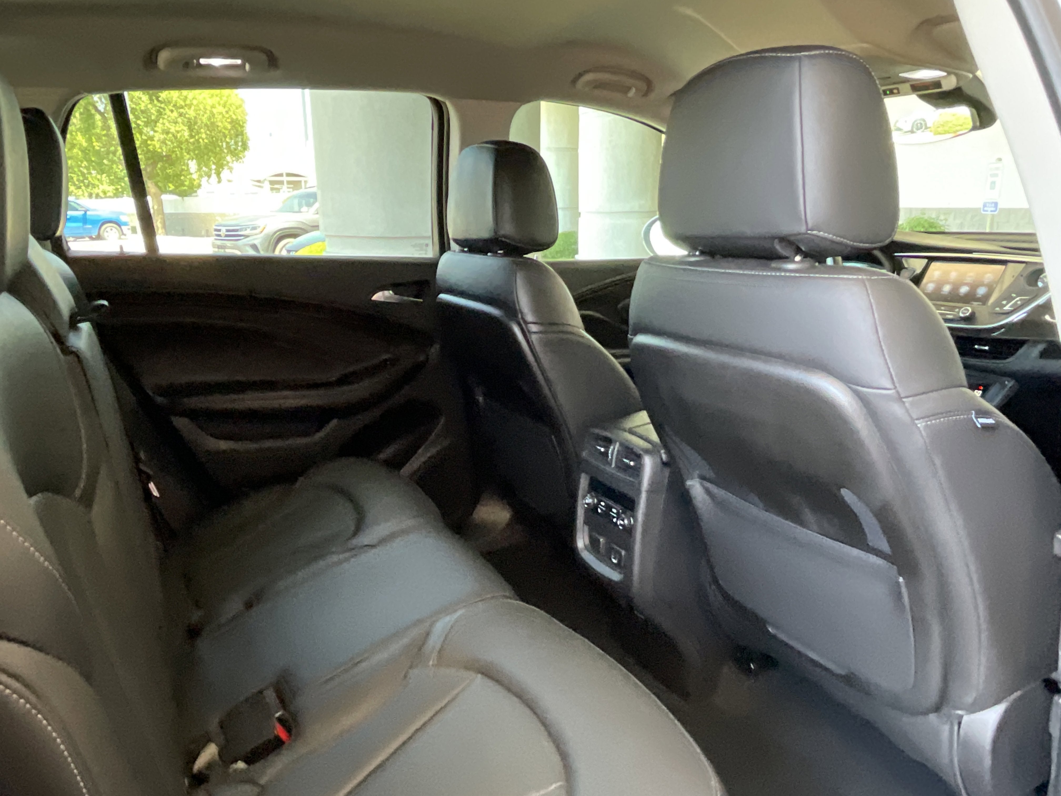 2020 Buick Envision Premium II* LOW MILES/ CLN CFAX