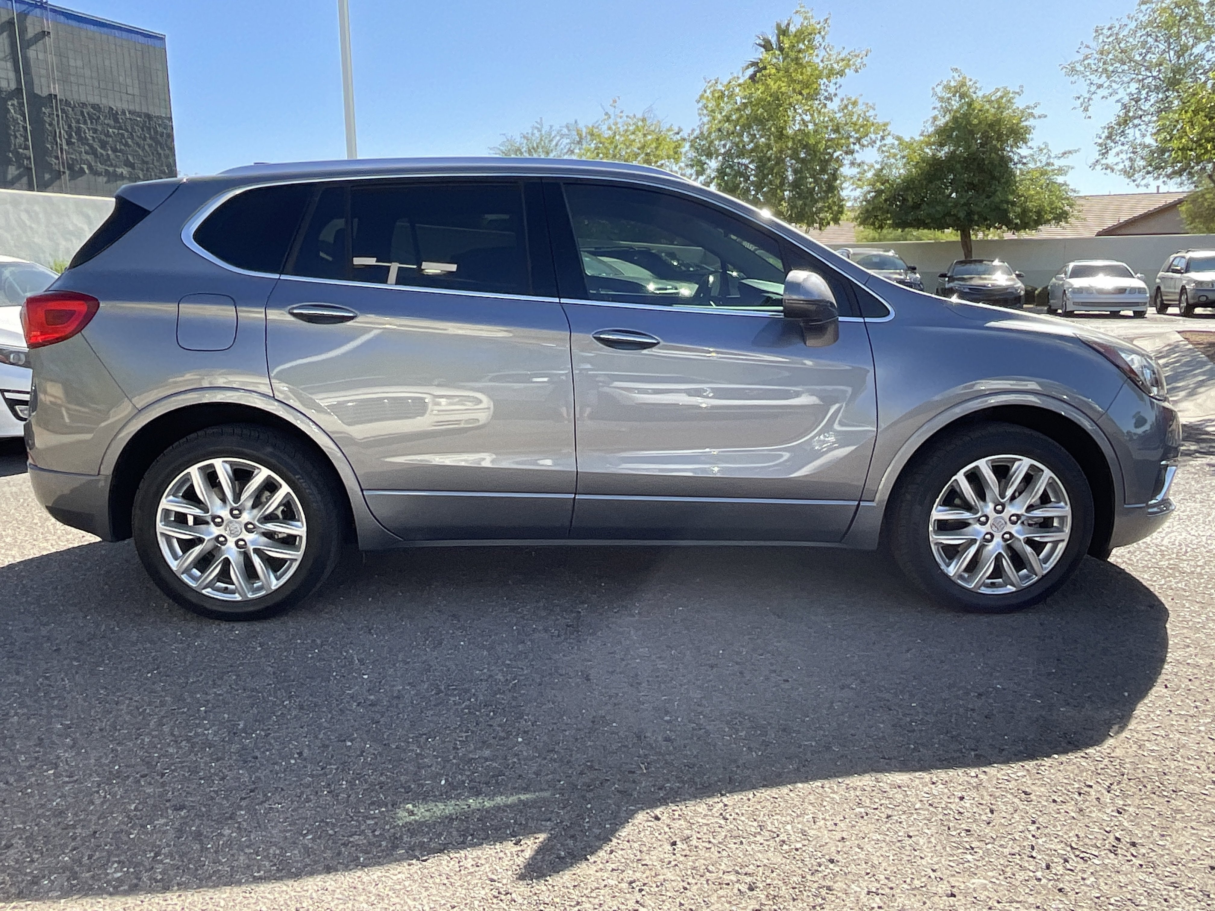 2020 Buick Envision Premium II* LOW MILES/ CLN CFAX