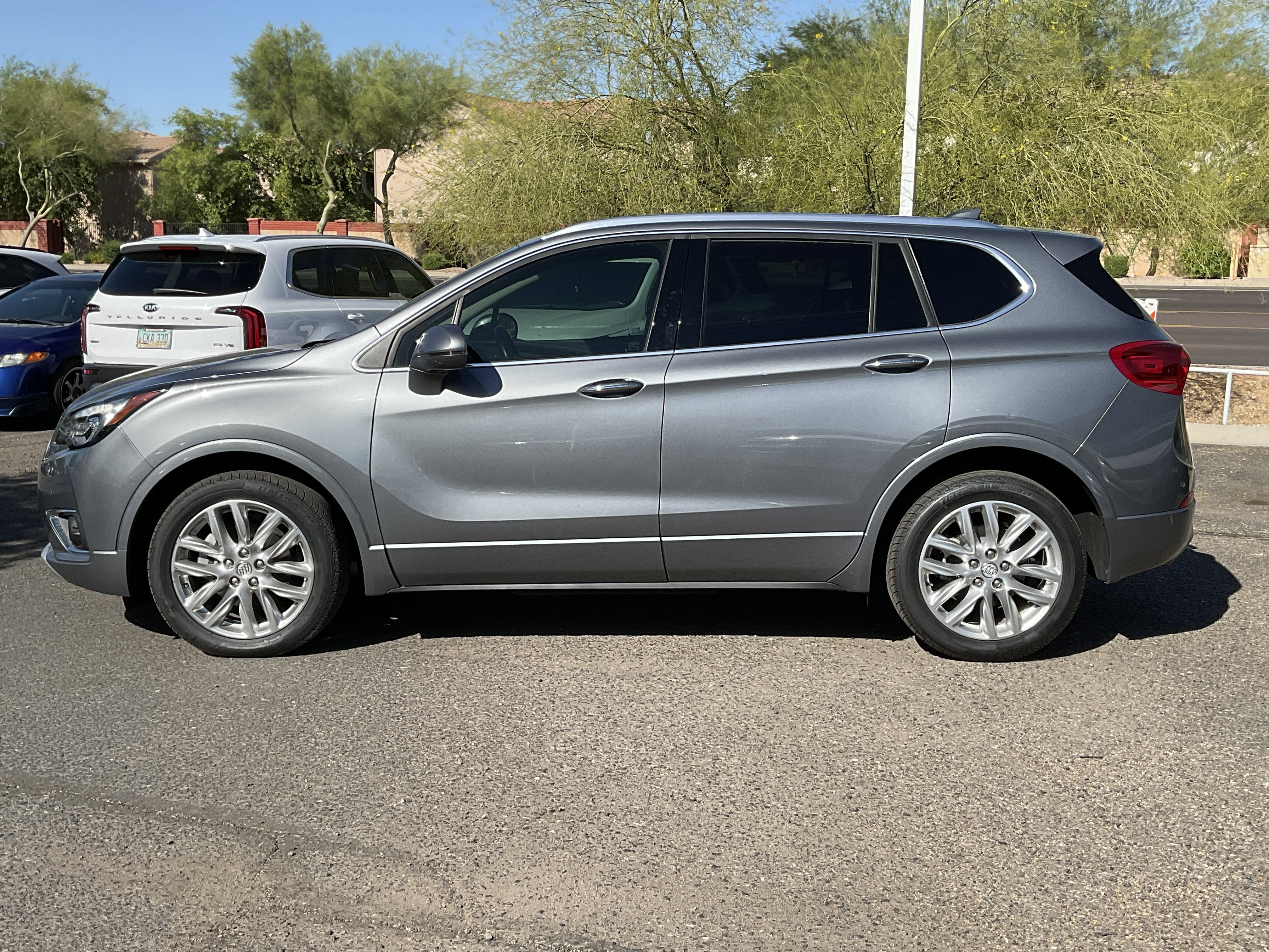 2020 Buick Envision Premium II* LOW MILES/ CLN CFAX