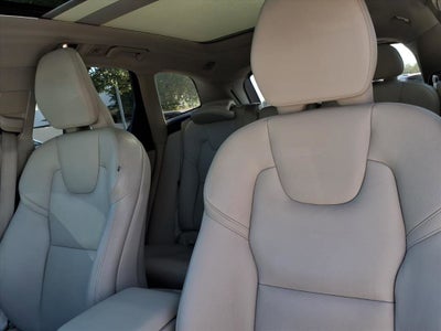 2019 Volvo XC60 Momentum