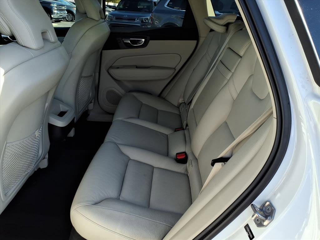 2019 Volvo XC60 Momentum