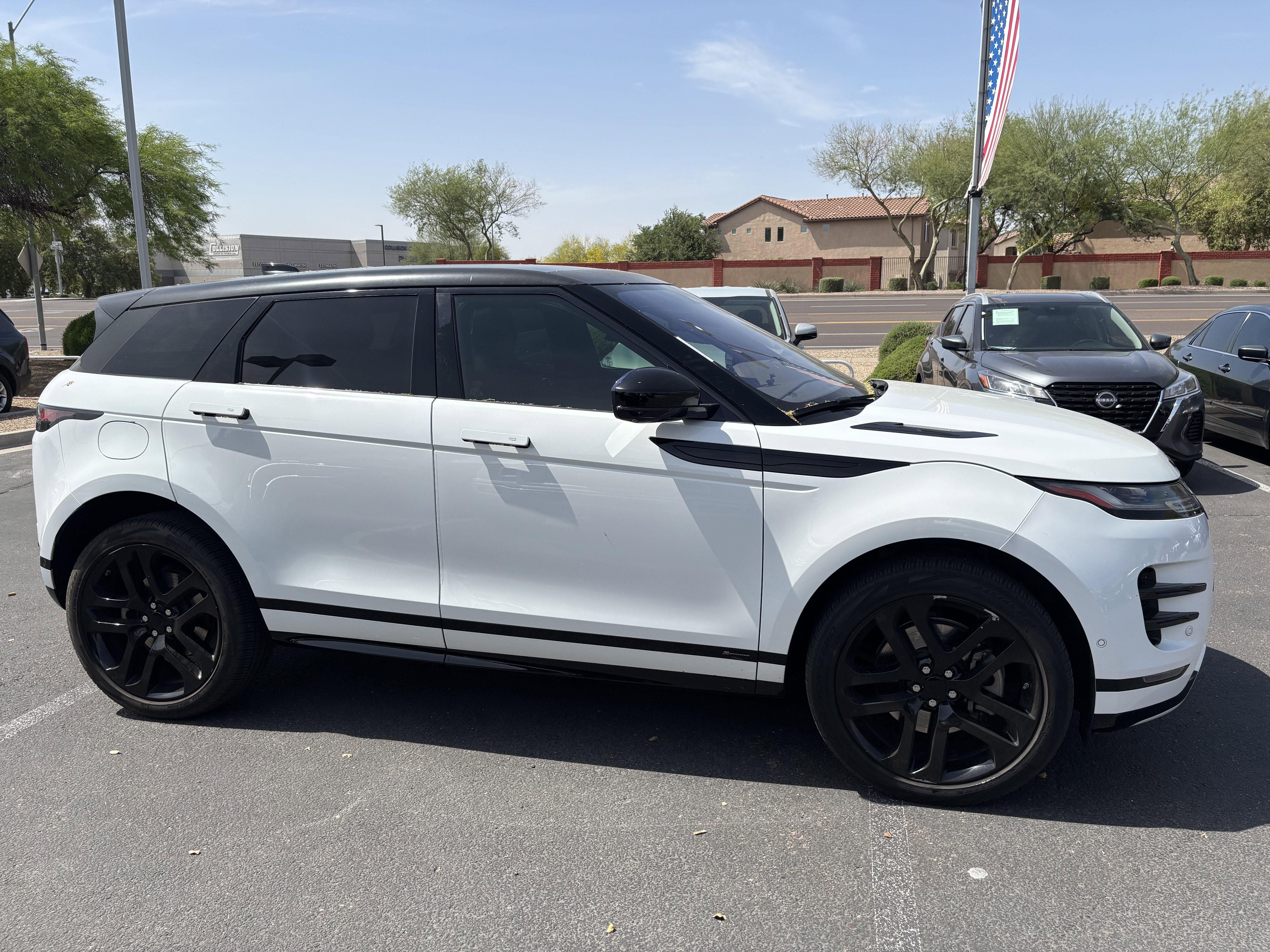 2021 Land Rover Range Rover Evoque R-Dynamic SE