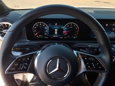 2025 Mercedes-Benz CLA CLA 250*CLN CARFAX/ 1 OWNER