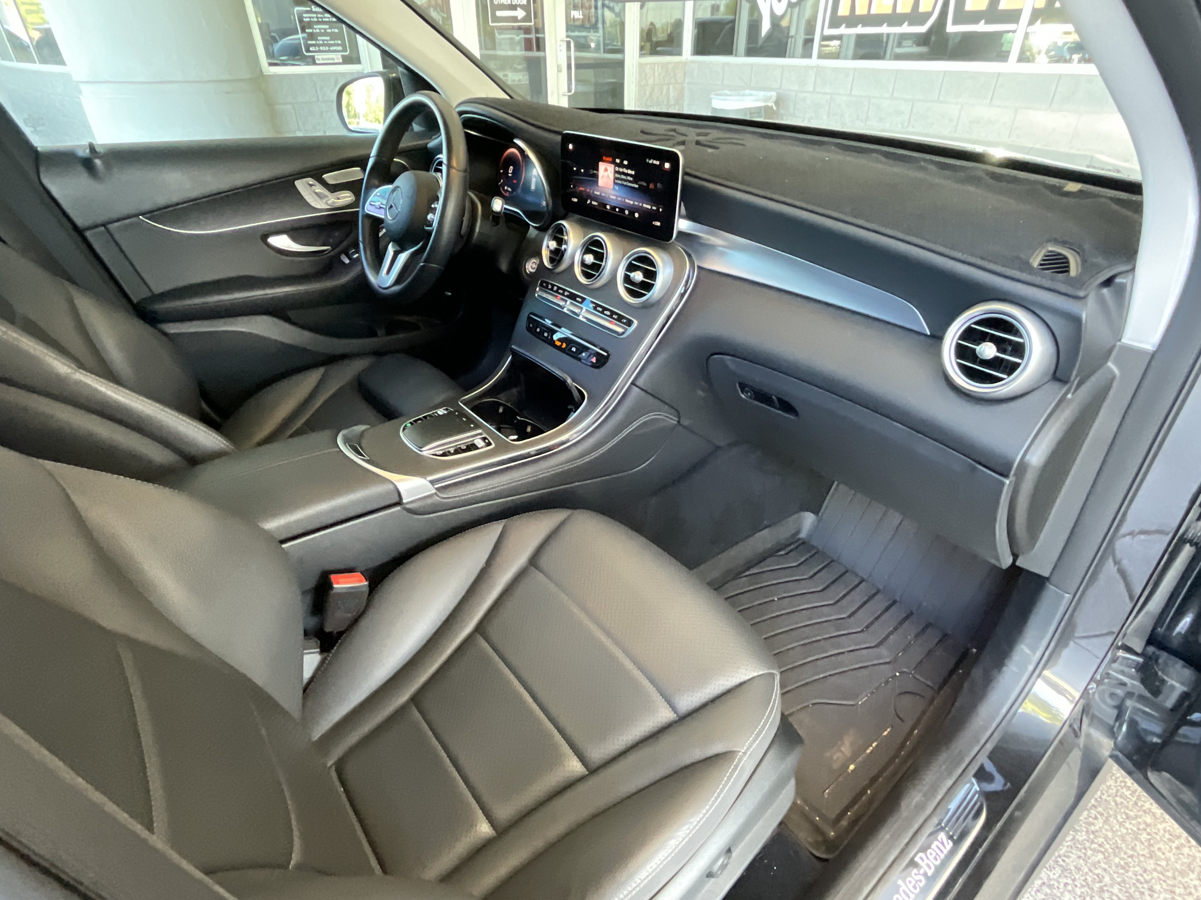 2021 Mercedes-Benz GLC GLC 300