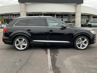 2019 Audi Q7 Prestige