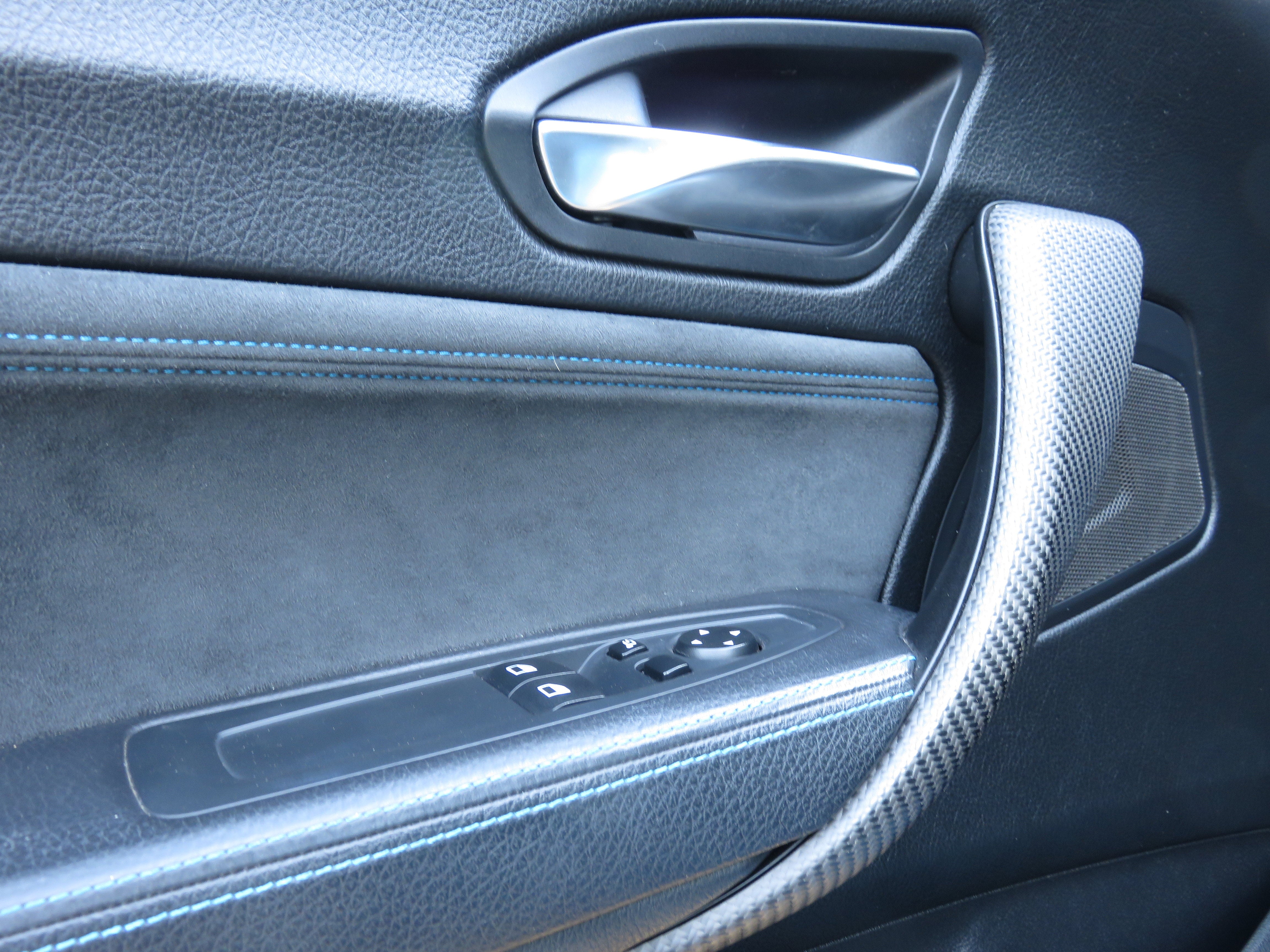 2017 BMW M2 LOW MILES/ CLEAN CARFAX