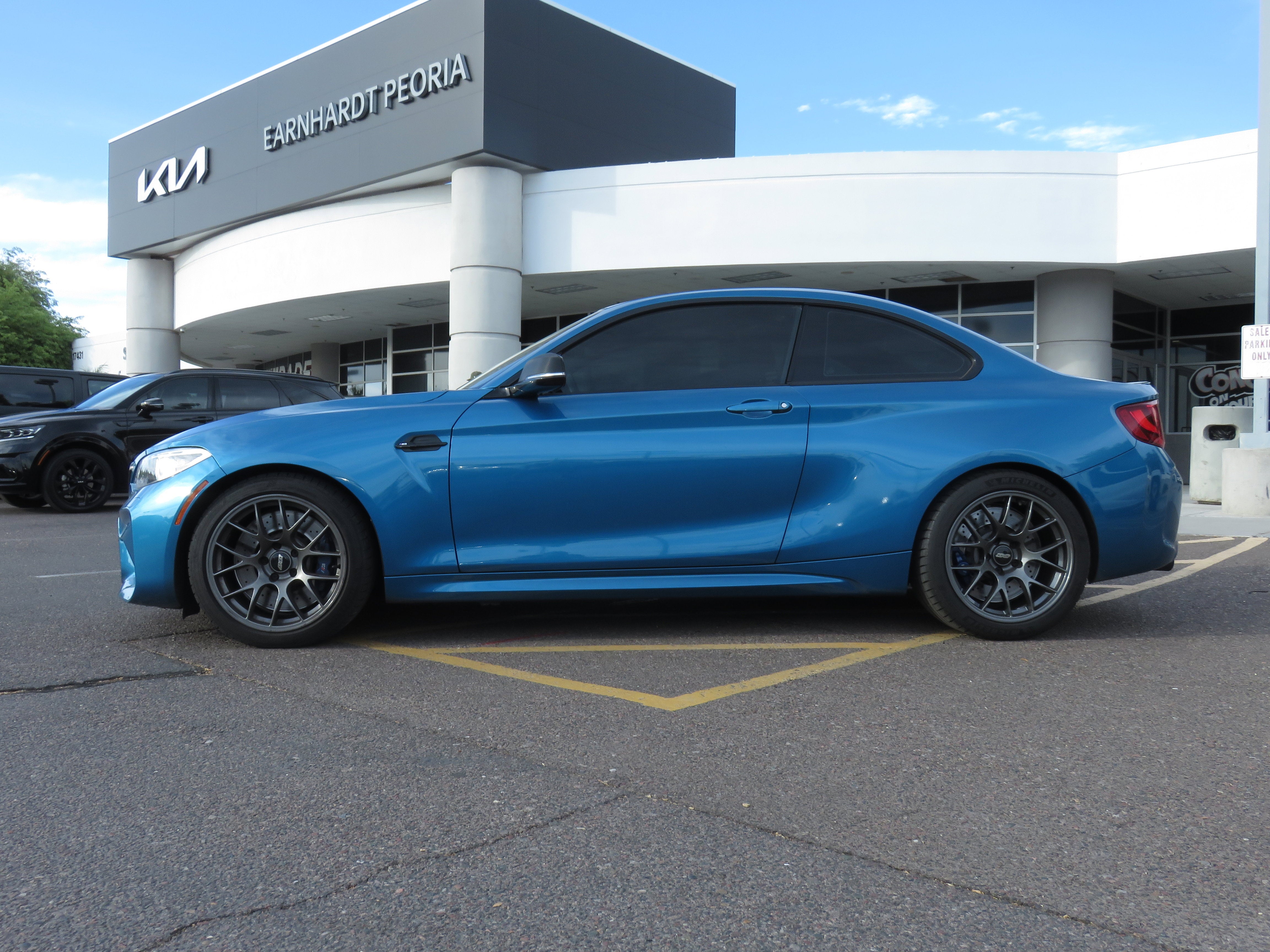 2017 BMW M2 LOW MILES/ CLEAN CARFAX