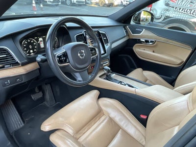2017 Volvo XC90 Inscription