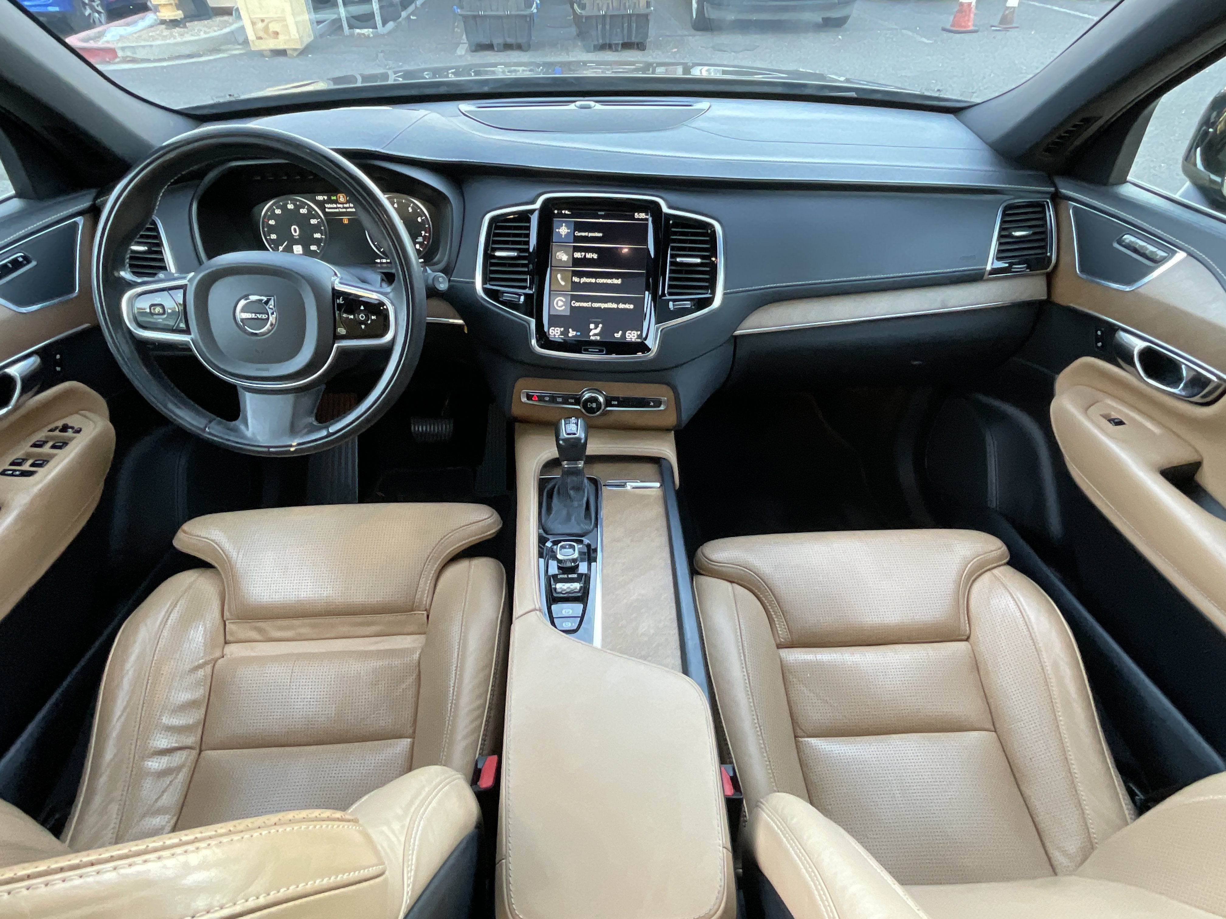 2017 Volvo XC90 Inscription