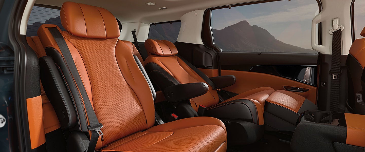 Kia Carnival VIP Lounge Seating Photo