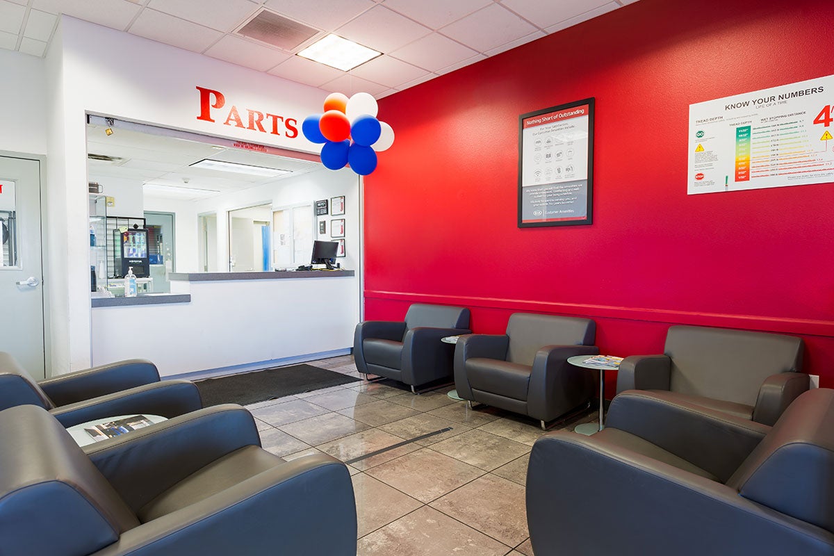 Gallery | Earnhardt Peoria Kia in Peoria AZ